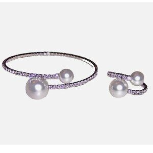 TALBOTS Pearl and Rhinestone Bracelet and Ring Set